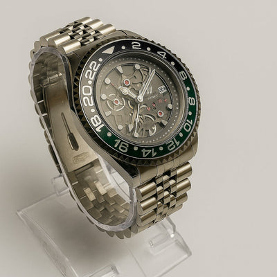 Rolex GMT-Master II in Oystersteel Green and Black
